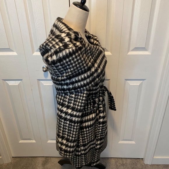 Zara size M coat - Picture 6 of 10